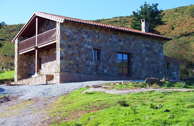 Remote country house nestled in the glorious mountains of Lierganes, Cantabria