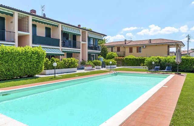 Renewed apartment "Bon Bon 2" with garage, wifi, airco, pool