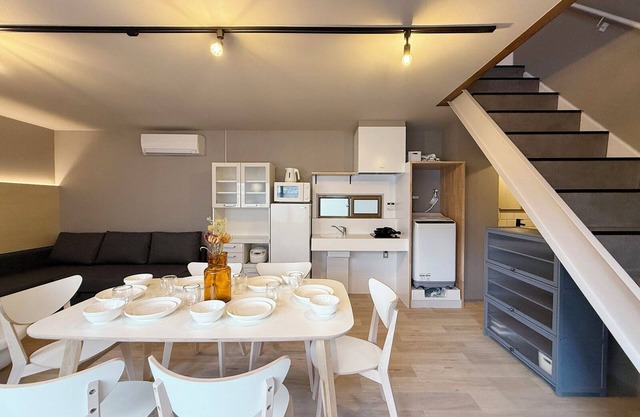 Reno bld 301