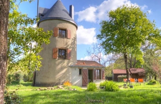 Renovated mill with enclosed garden near Pornic