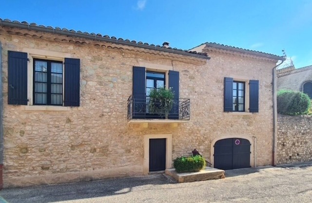 Renovated Priory for 8 – Peaceful Escape in Southern France