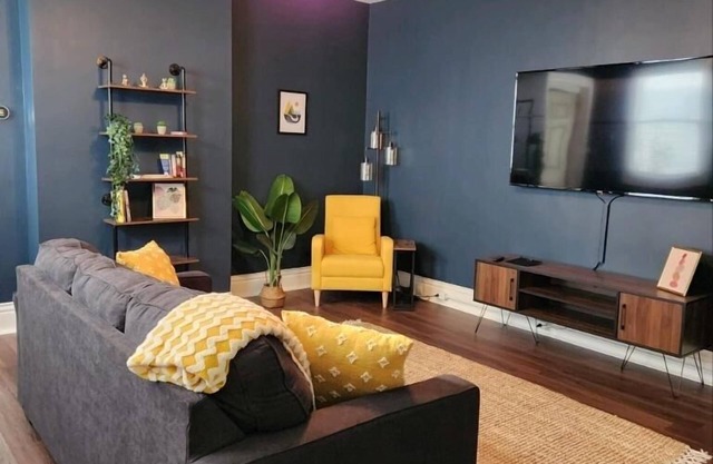 Renovated 100-Year-Old Shotgun Home- Modern Comfort Meets Local Character!