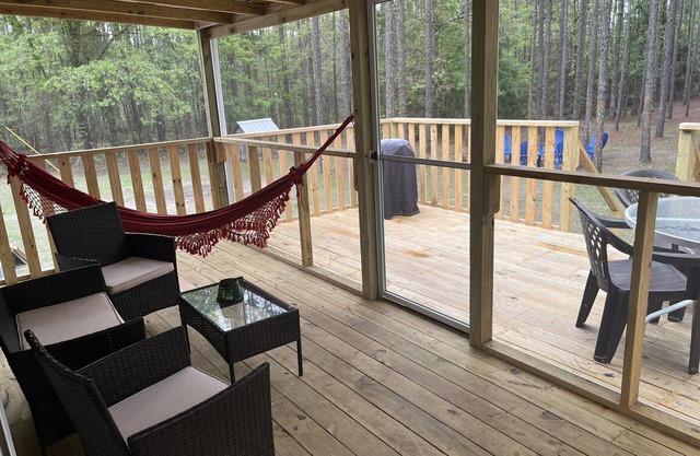 Renovated 3 BR Near Ginnie Springs