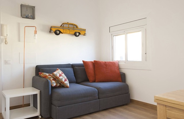 Renovated Apartment With Sea View, 5-1