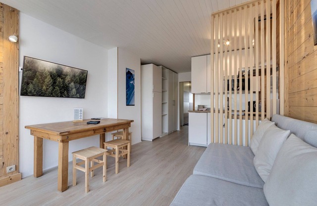 Renovated Apartment for 4 with Balcony in Lavachet, Tignes