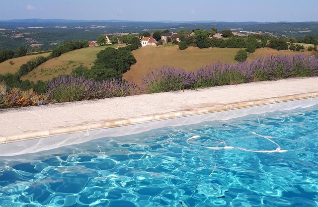 Renovated barn with private pool between Sarlat and Rocamadour
