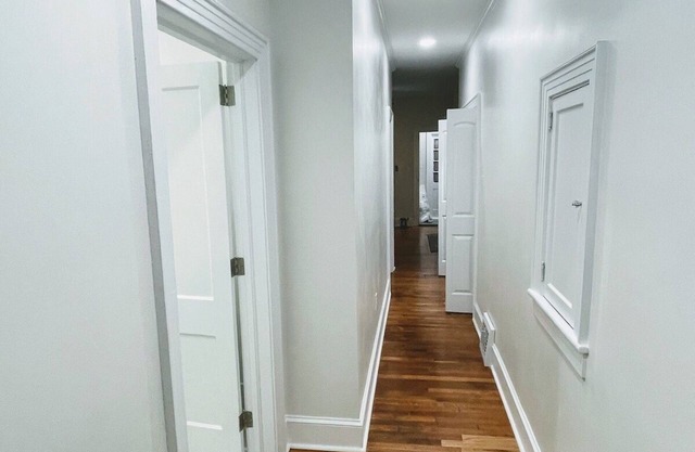 Renovated, Clean 1 bedroom in Forest Hills - B
