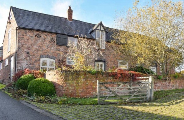 Renovated Historic Cottage with Country Setting