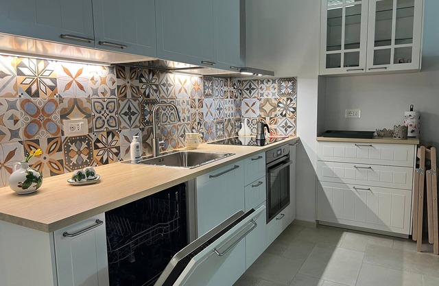 Renovated historic pied-à-terre in downtown, suitable for couple or family