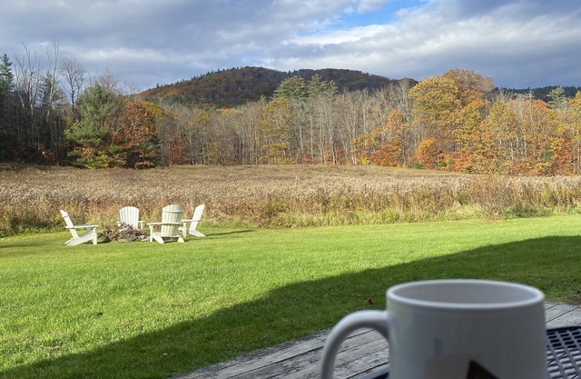 Renovated ski house near Okemo and Stratton