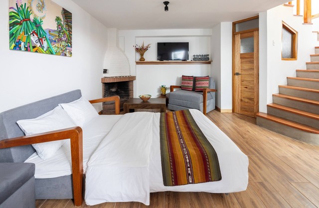 Renovated Townhouse in City Center