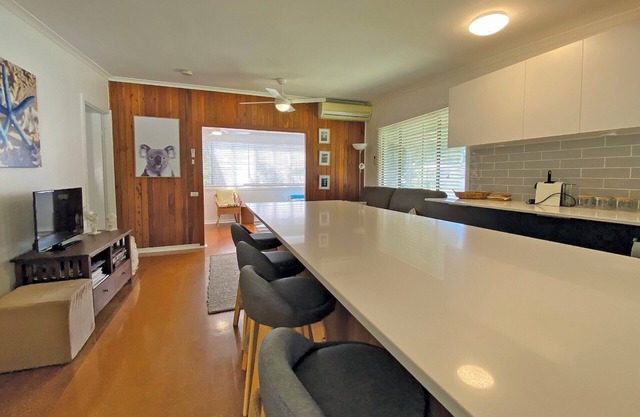 Renovated two bedroom cottage in the heart of Amity