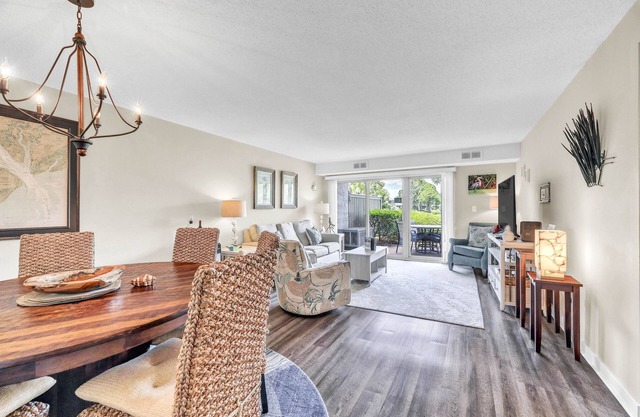 RENOVATED VILLA WITH BRADDOCK COVE VIEWS & HARBOUR TOWN POOL ACCESS HILTON HEAD