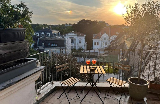Renoviertes Design Apartment mit Toller Terasse