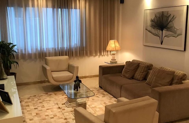 Rent apartment in Guarujá Pitangueiras beach for weekend and holidays