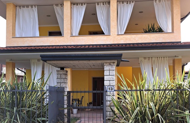 Rent apartment on the first floor proximity Virgilio spa.
