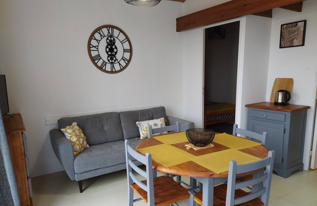 RENTAL 88 2/4 persons 500m beach 2 Etoiles