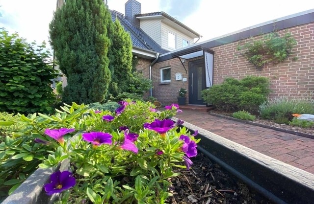 Rental-Apartment-Private Bathroom-Terrace