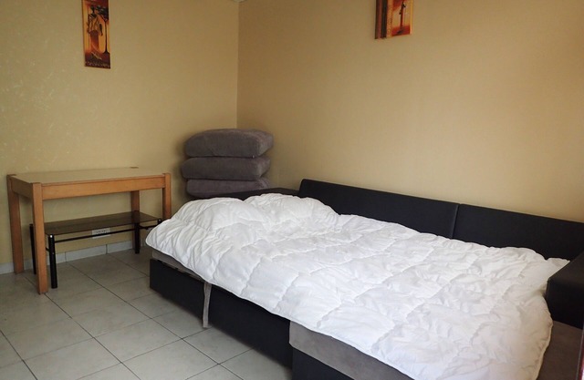 Rental for 4/5 people, Near PARIS by RER A, Bord de Marne.
