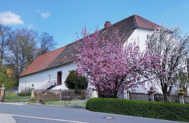 Rental house manor Schlottenhof in a quiet country side