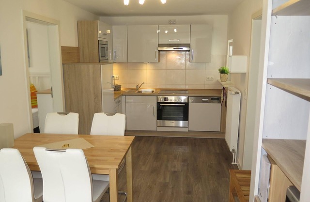 Rental-Superior-Private Bathroom-Terrace