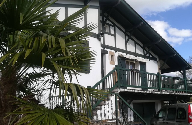 renting whole house sare