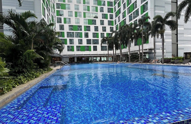Republic Plaza airport Tan Son Nhat