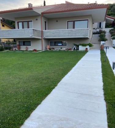 RESIDENZA VILLA LEONIDA