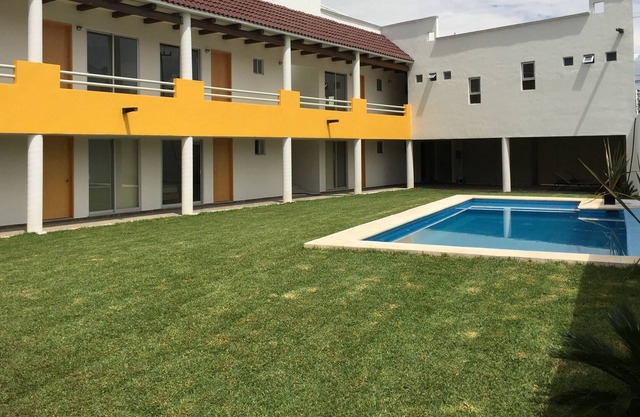 Residence 10 rooms with Garden and Pool