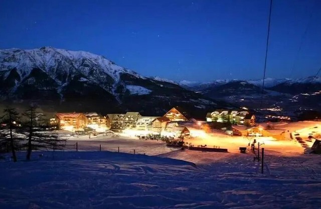 Residence Bara 6-baratier - 4 Rooms for 6 People