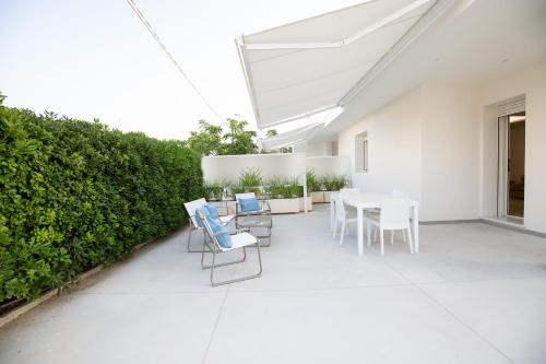 Residence BLANCO SEA 2 a 100 mt dalla spiaggia di Posto Vecchio Pescoluse