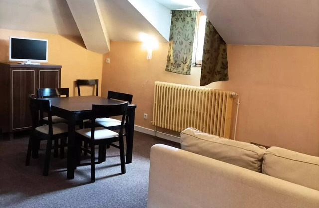 Residence Chateau Des Magnans Bat C - 3 Rooms for 6 People