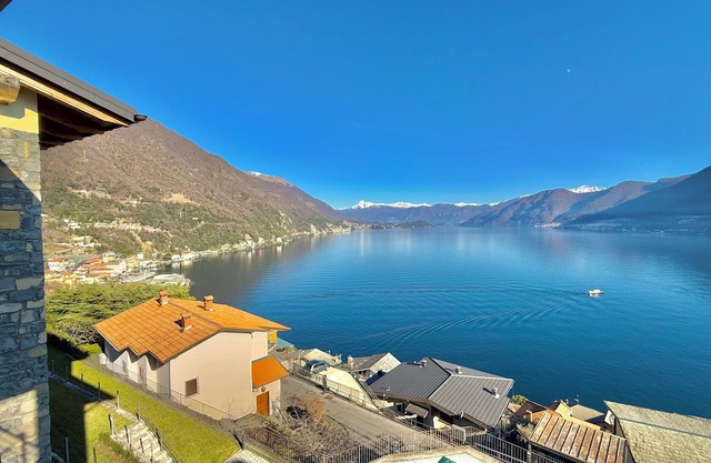 Residence degli Oleandri 4B, Argegno, Italy