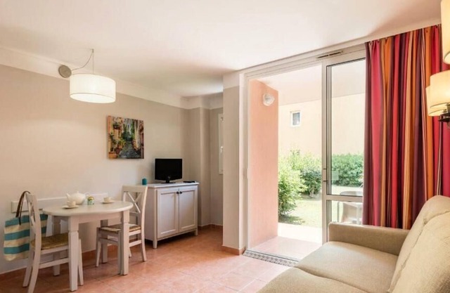 Residence Pierre & Vacances Les Rives de Cannes Mandelieu*** - Studio for 2 people - Terrace