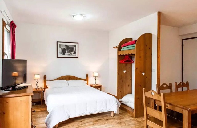 Residence Le Bois De La Reine* - Studio 4/6 People