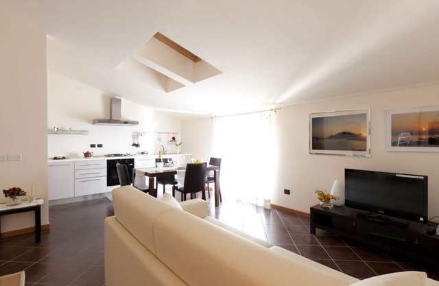 Residence le Torri - M* - Elegant two-room apartment Lake Garda Bardolino
