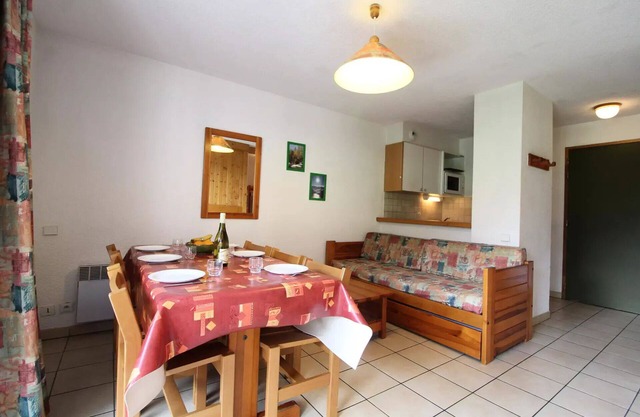 Residence Le Petit Mont Cenis - 2 Rooms for 6 People