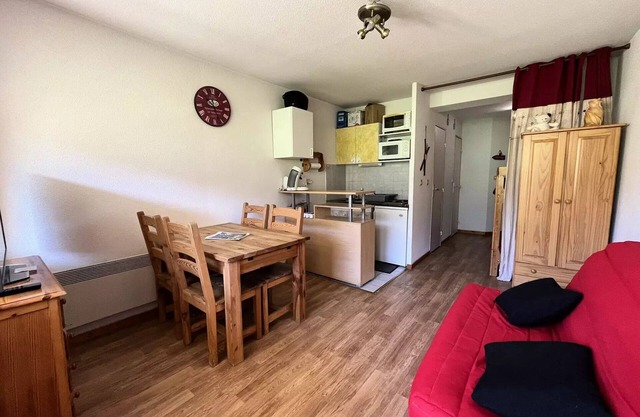 Residence Les Seolanes - 2 Rooms for 4 People