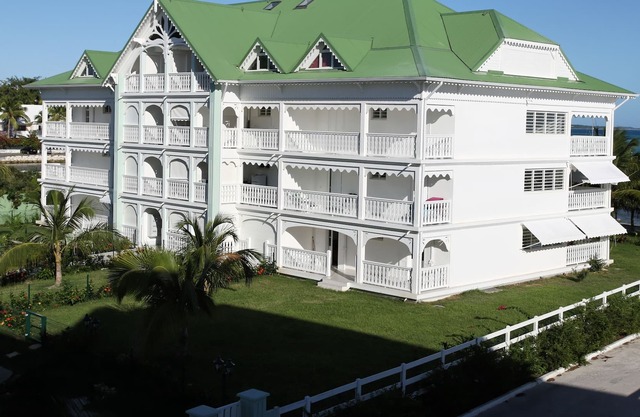 RESIDENCE SAVANNAH, ST FRANCOIS, 2 to 6 PERS