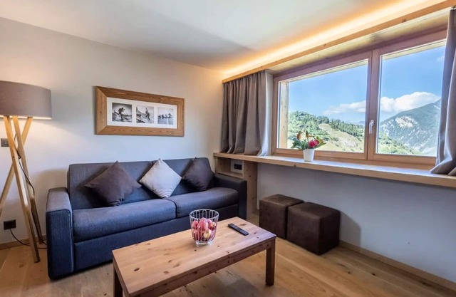 Residence SWISSPEAK Resorts Vercorin - Superior 3-Room Apartment 6 People