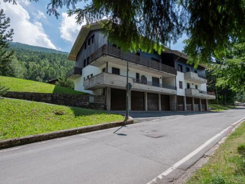 Residence Valtellina - Appartamento centrale vicino salita Baradello