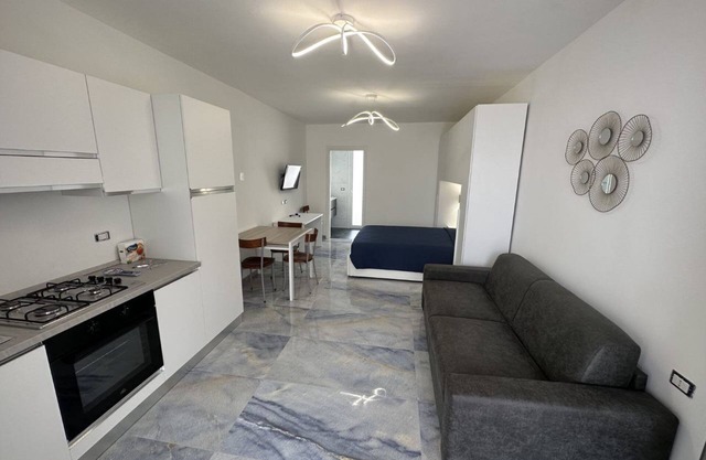 Residence with comfortable 30sqm studio apartments with parking space