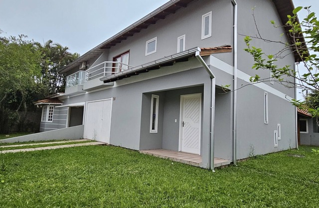 Residencial Beira Mar , casa aconchegante e ampla a 20 metros da praia