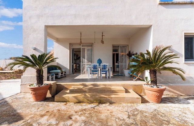 Residenza Artistica - Artista Mare by BarbarHouse