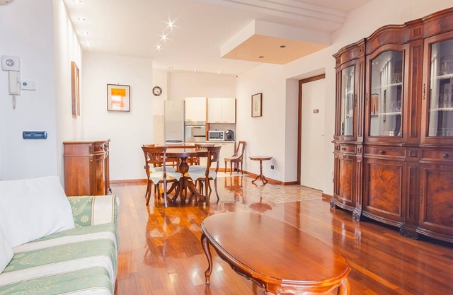 Residenza Edvige - Two Bedroom Apartment, Sleeps 6