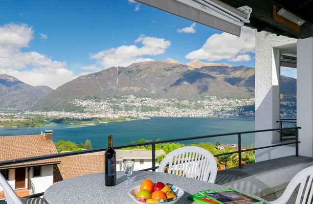 Residenza Miralago Apt. A8 by Interhome