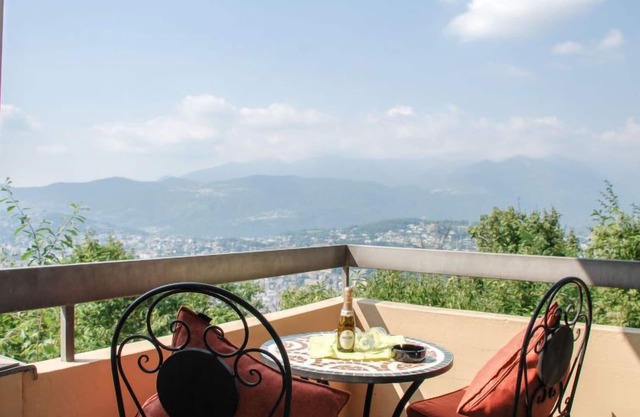 Residenza Monte Bré - Apt.004 Haus1 by Interhome