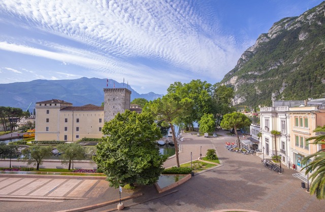 Residenza Rocca del Lago 3, Riva del Garda, Italy