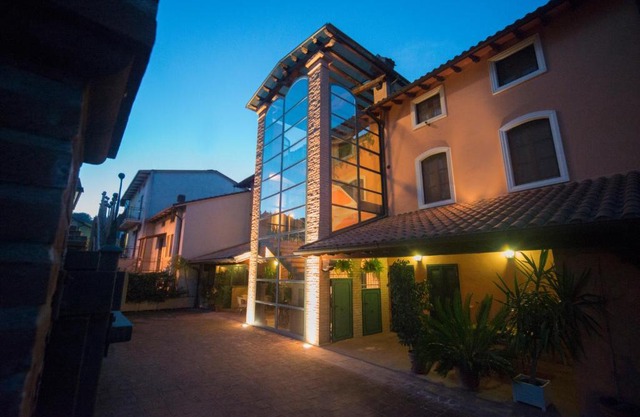 Residenze L'Uncinaia Holiday House