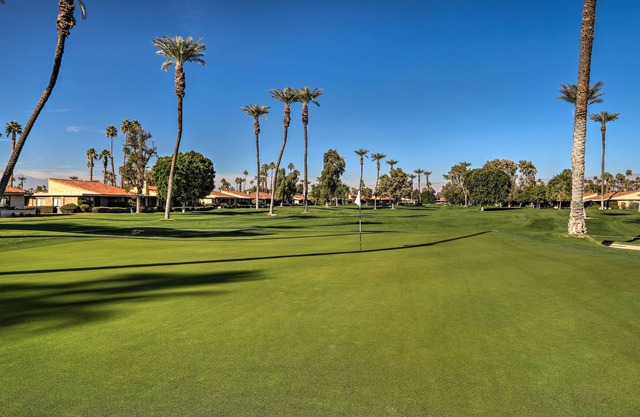 Resort Amenities: Rancho Mirage Country Club Home